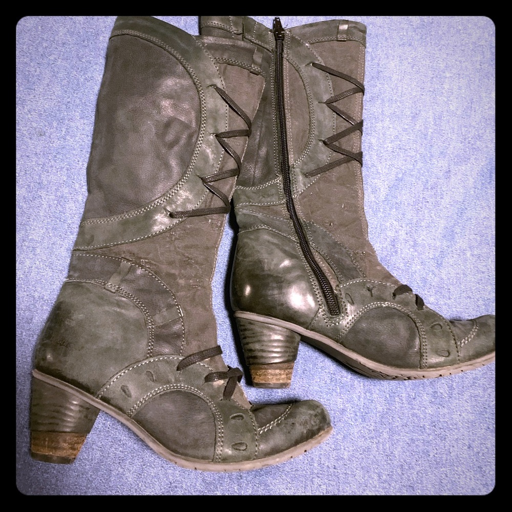Dkode ladies tall leather boots.  Size 36